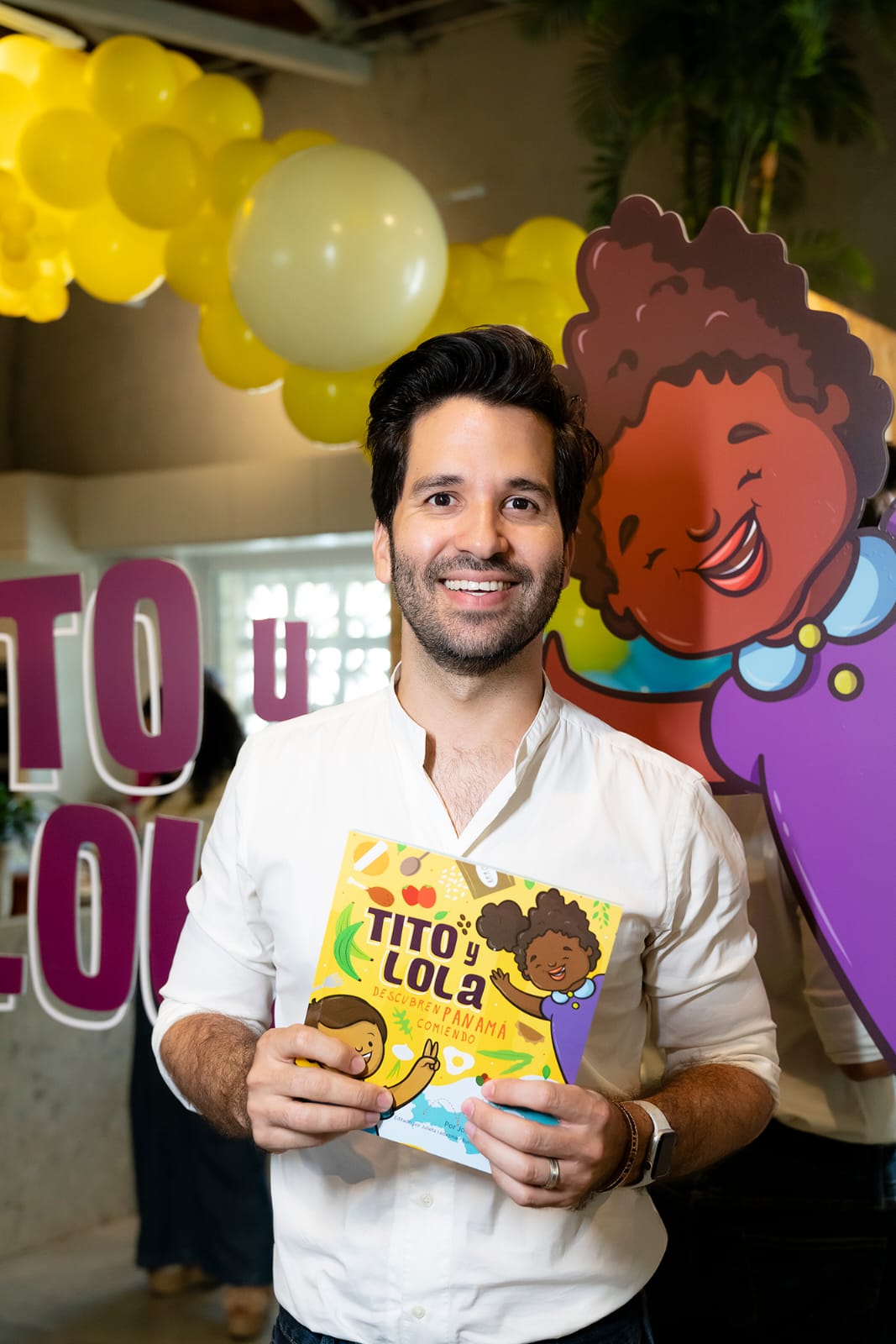 Premian libro de gastrónomo Panameño