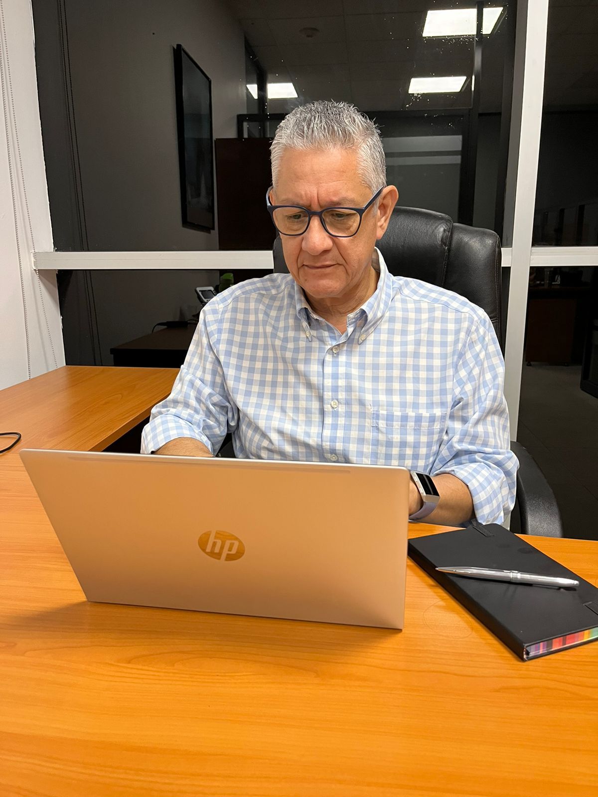 ´´Quien tiene una meta y la persigue con pasión, tarde o temprano logra abrazarla´´ entrevista a Luis Eduardo Quirós Bernal