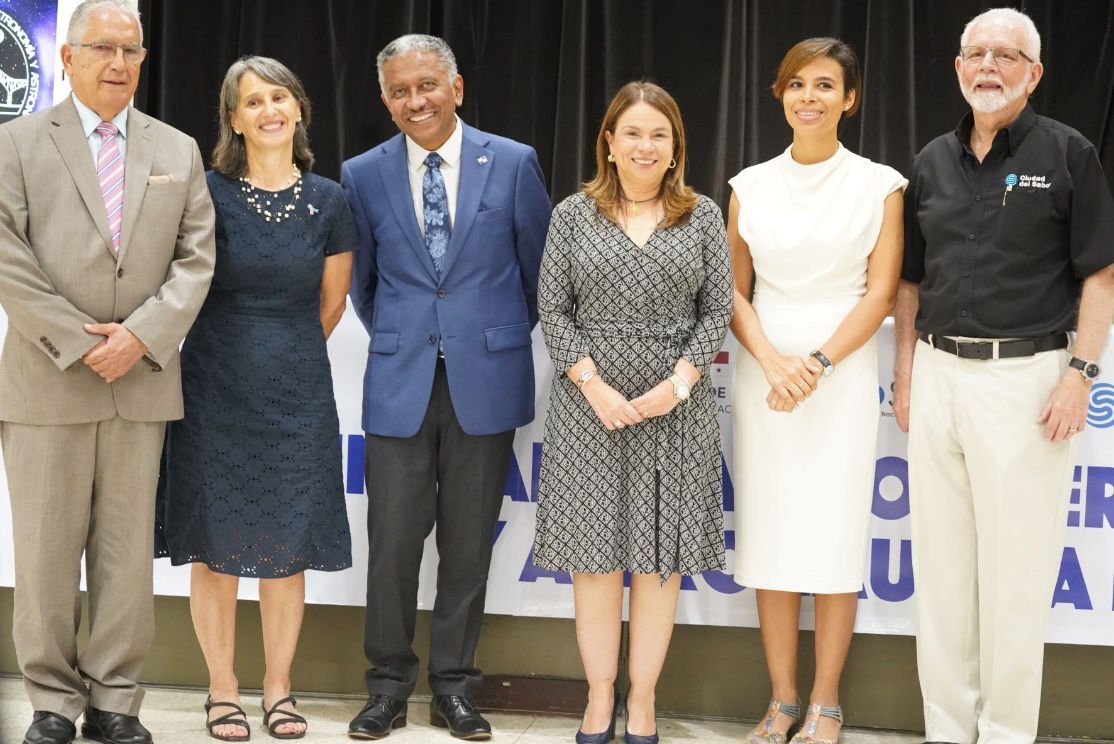 Inauguran la XIV Olimpiada Latinoamericana de Astronomía y Astronáutica en Panamá