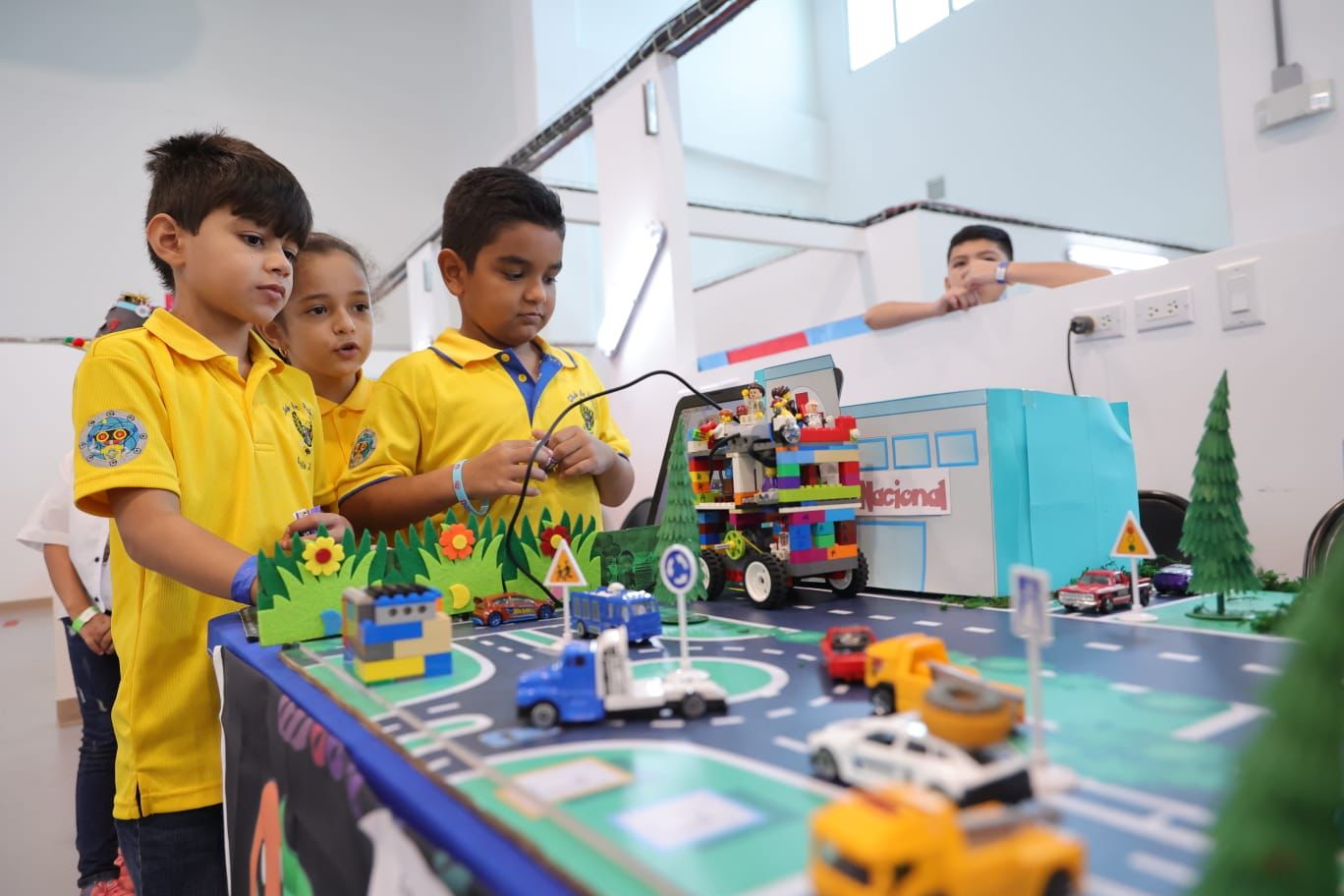 Panamá celebró la final de la Olimpiada Nacional de Robótica