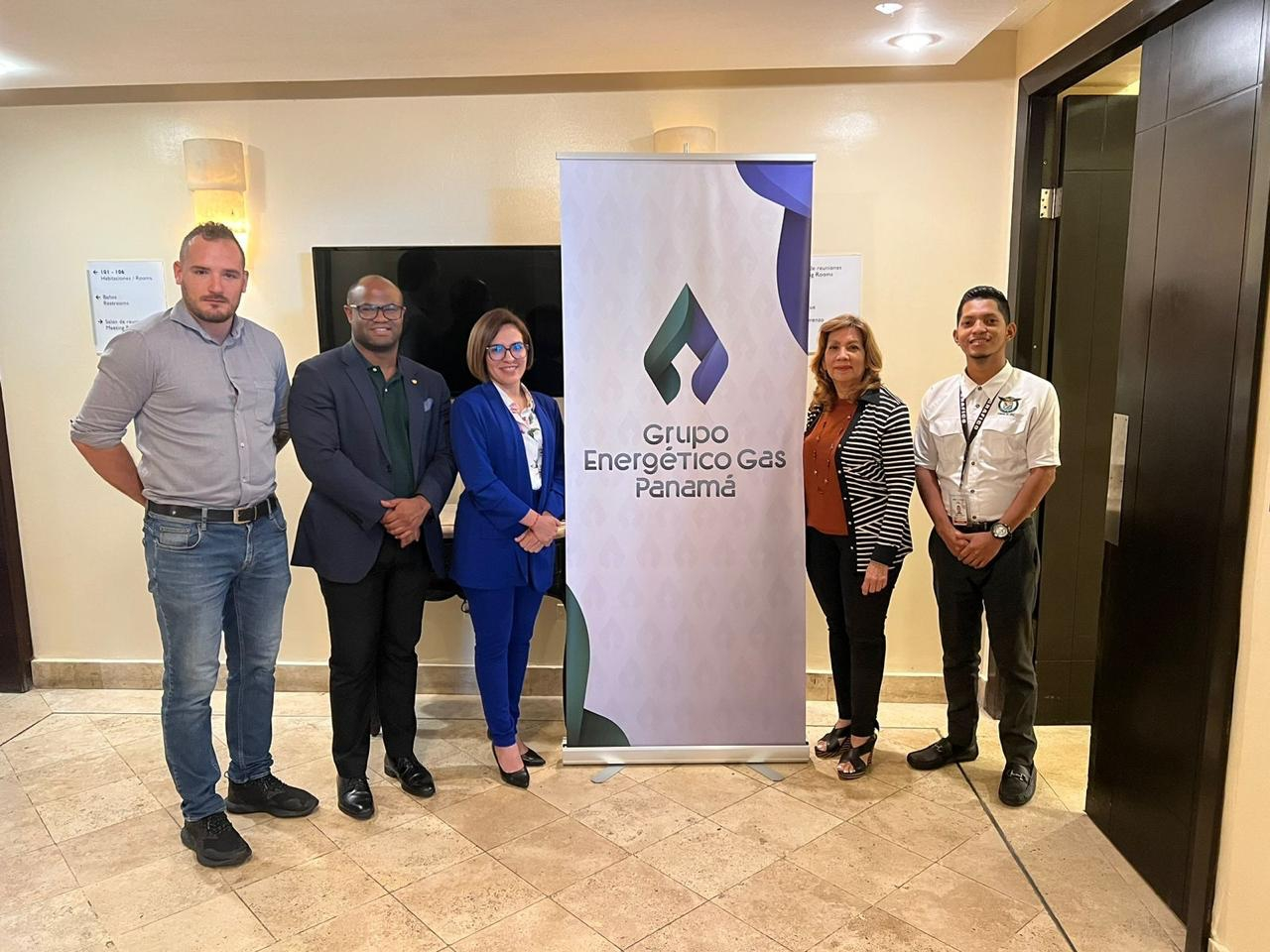 Generadora Gatún apuesta a impulsar las habilidades digitales en los jóvenes colonenses