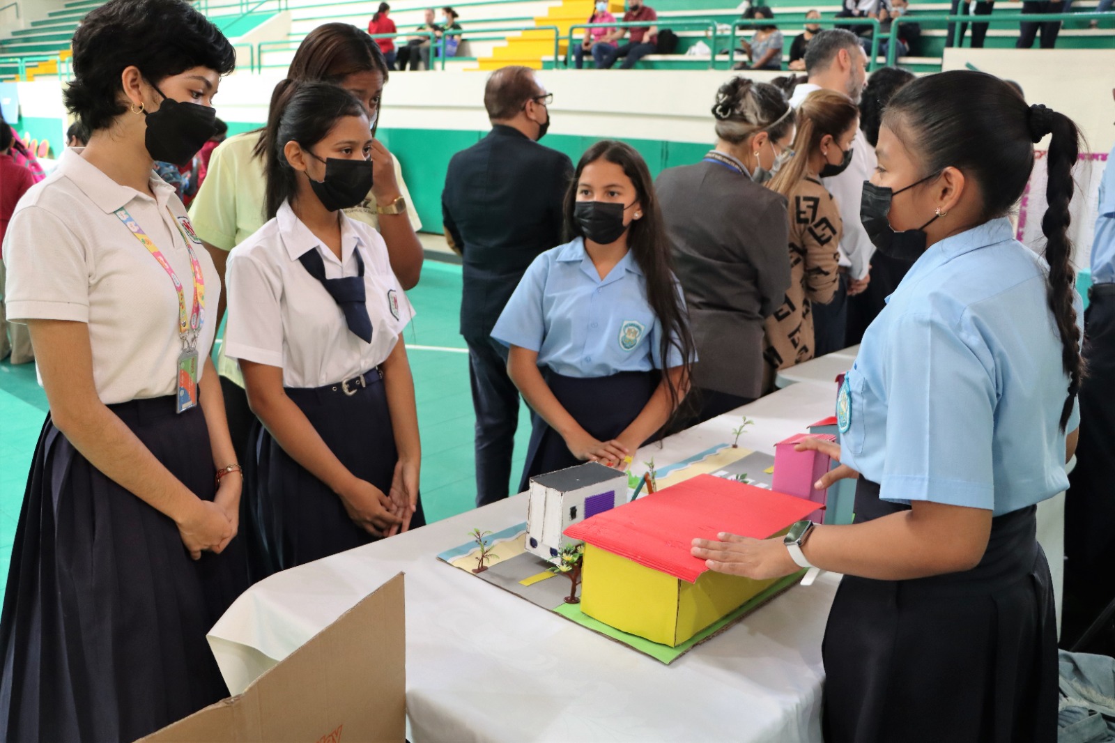 Panamá se prepara para el Mundial de Robótica