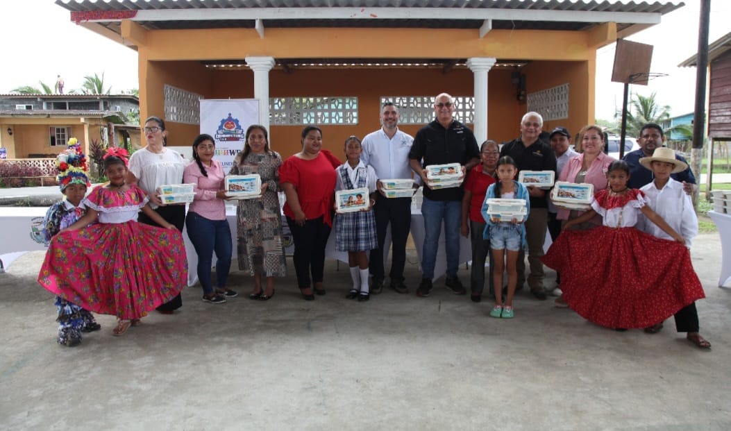 Cobre Panamá presenta Programa “Robótica para la Movilidad Social”