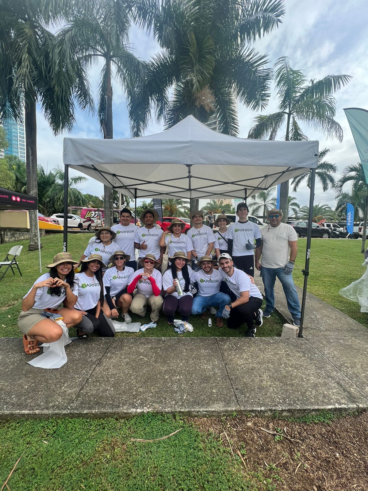 Garnier se compromete con la recuperación de plástico en los océanos