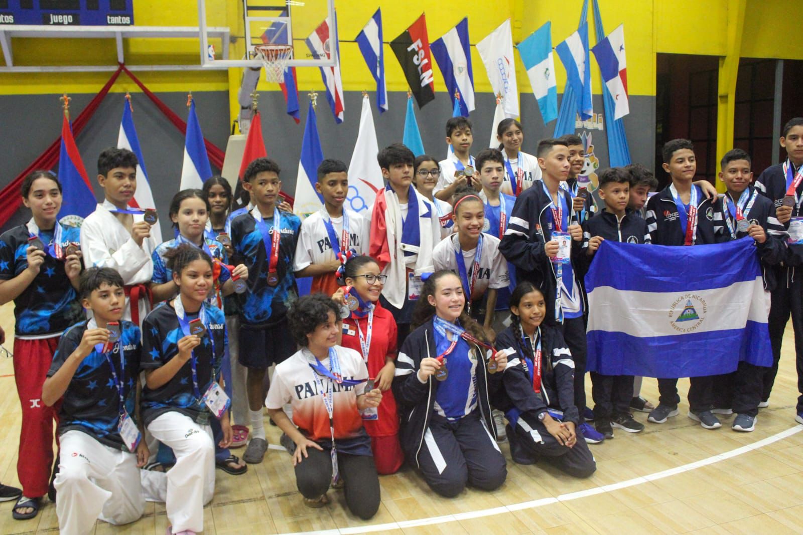 Estudiantes panameños sobresalen en el medallero de los Codicader
