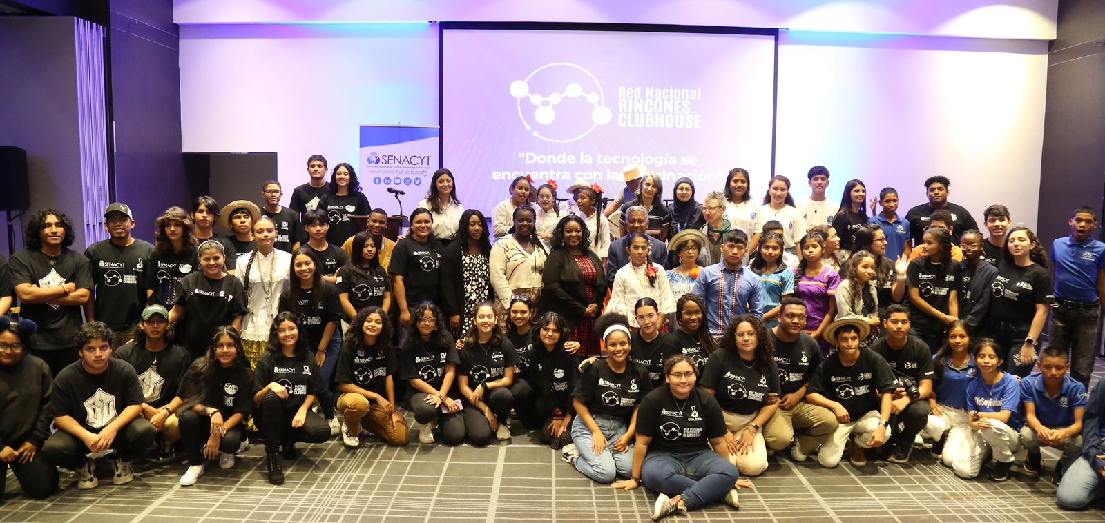 La Red Nacional de Rincones Clubhouse celebró su segundo aniversario enseñando tecnología a la juventud panameña