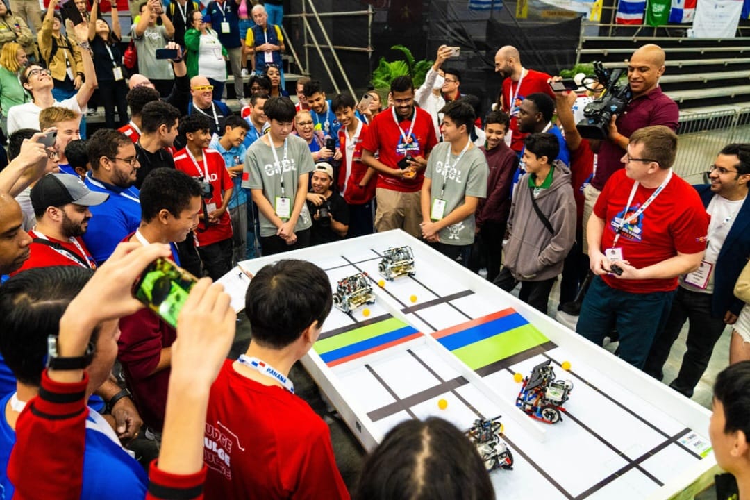 Lanzarán en Latinoamérica reglas de la Olimpiada Mundial de Robótica 2024