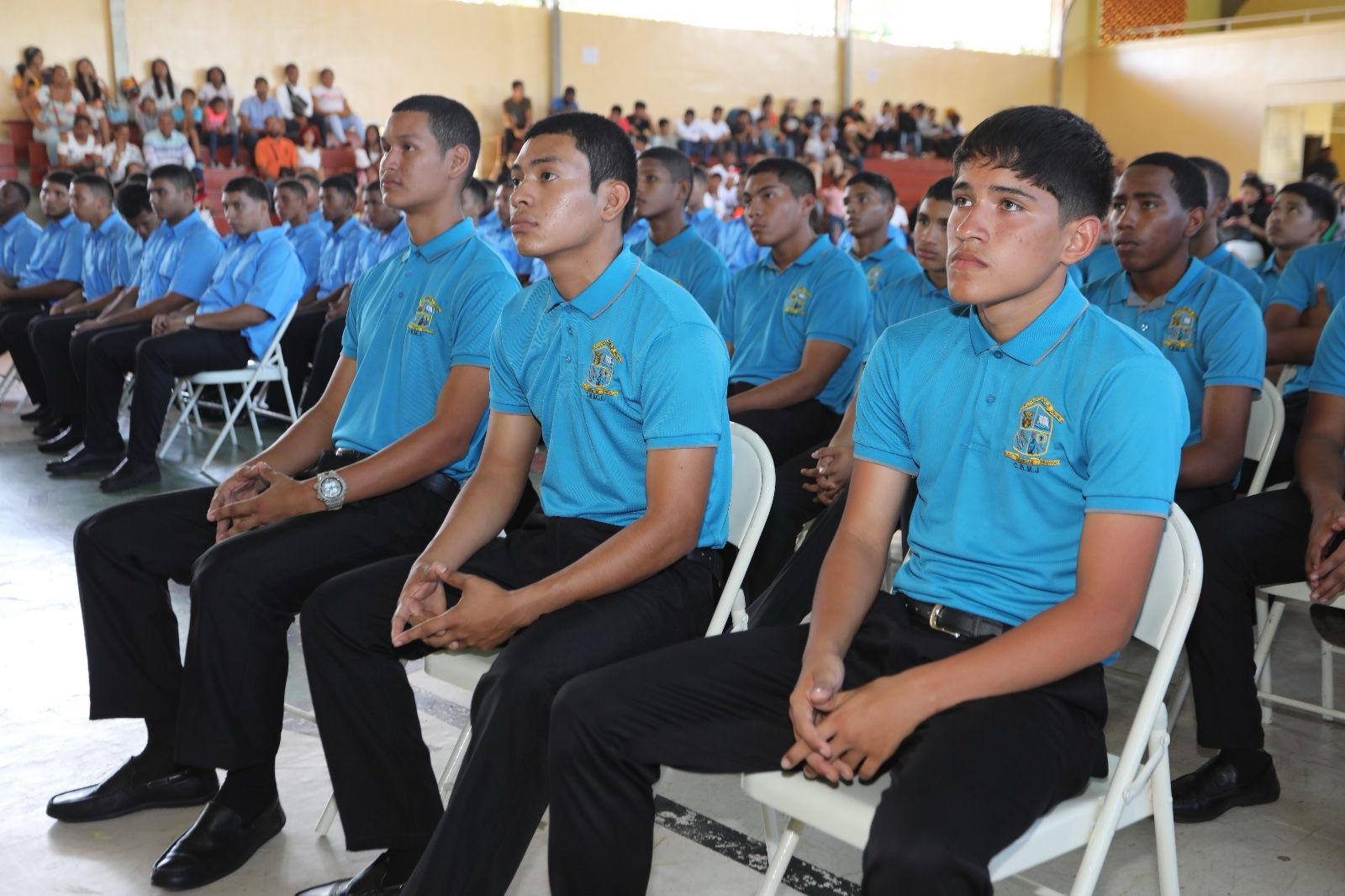 81 estudiantes del Centro Vocacional de Chapala lograron un título de Pre-Media y una carrera técnica