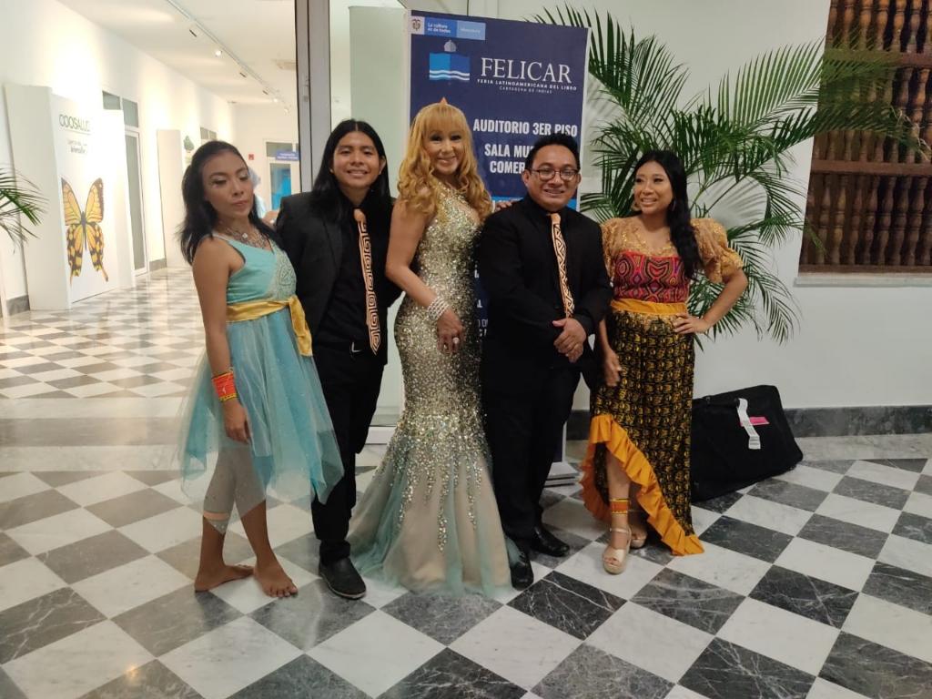 Rector Eduardo Flores y periodista Flor Lizondro recibirán el Tumi de Oro Award