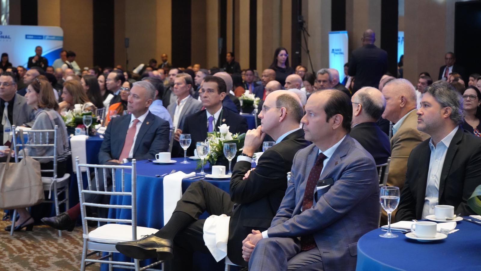 Banco nacional reporta suma histórica de utilidades anuales