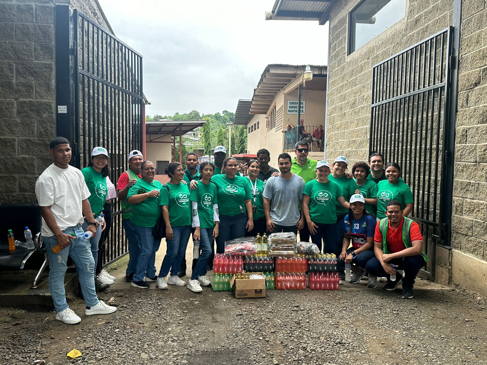 Grupo AJE impulsa el voluntariado ambiental en Centroamérica