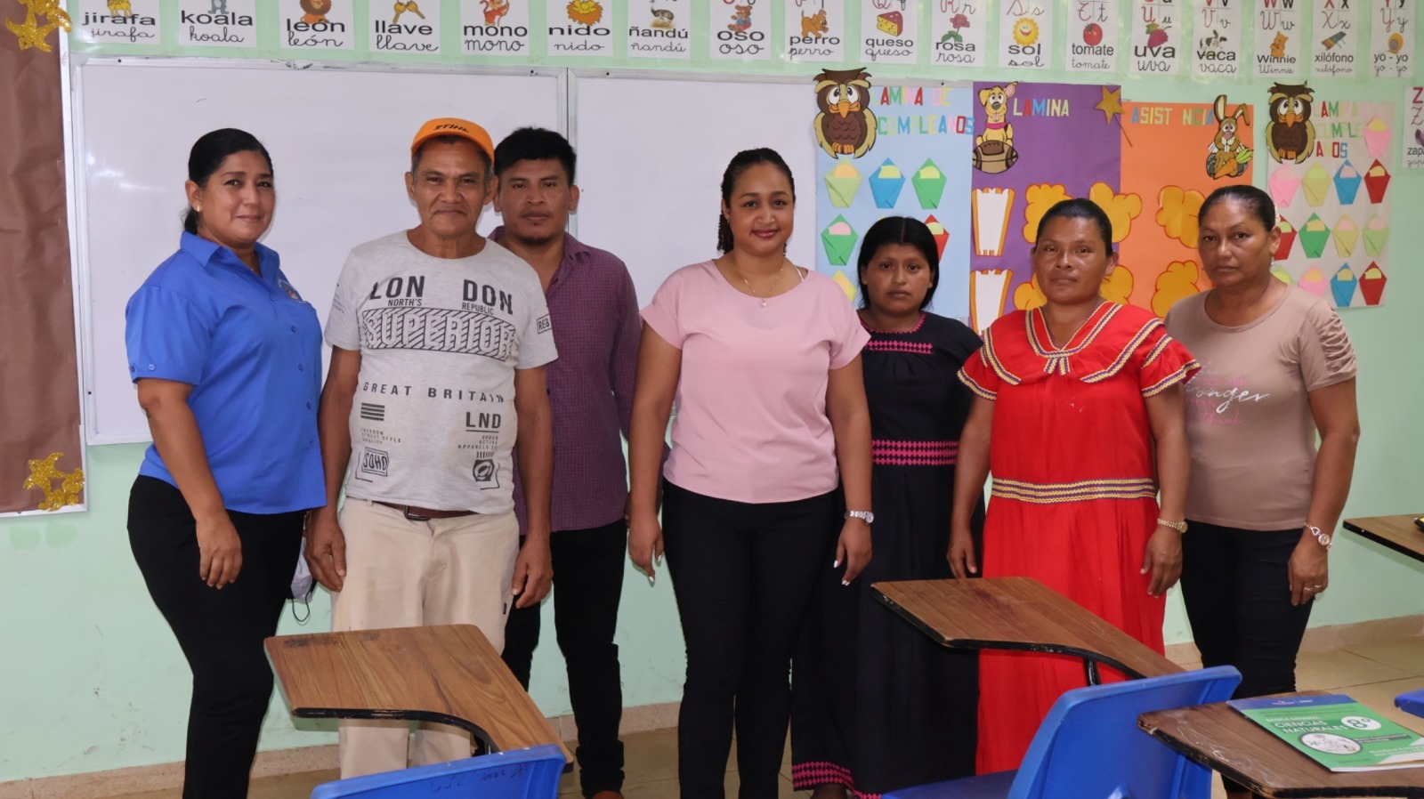 De no saber leer y escribir a graduarse de la premedia, un relato que nos enseña que nunca es tarde para aprender