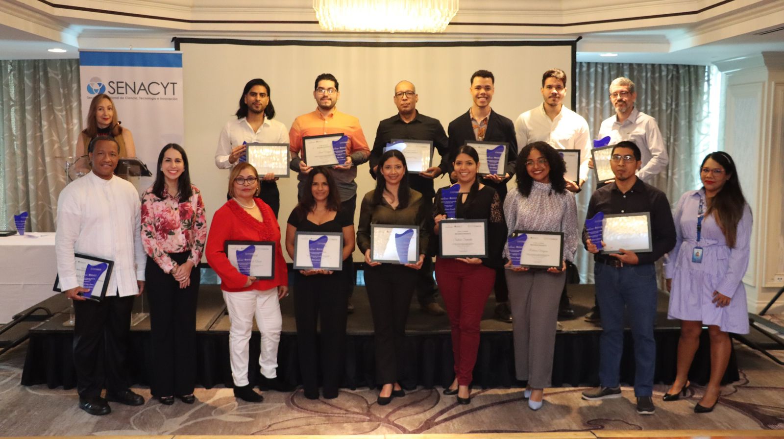 La Senacyt premia lo mejor de la fotografía científica del concurso FotoCiencia 2024