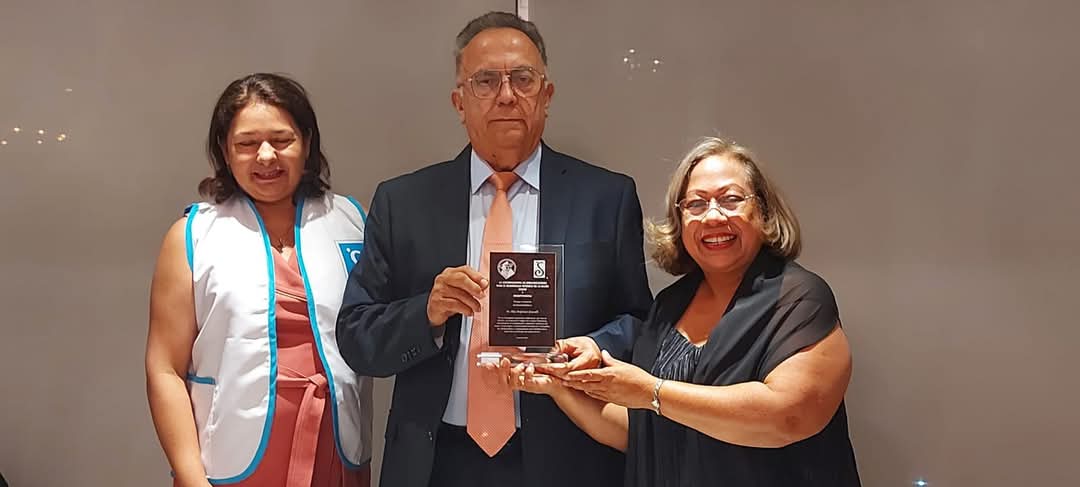 Rinden Homenaje al Dr. Blas De Gracia, por su labor de más de 40 años en la lucha contra el cáncer uterino