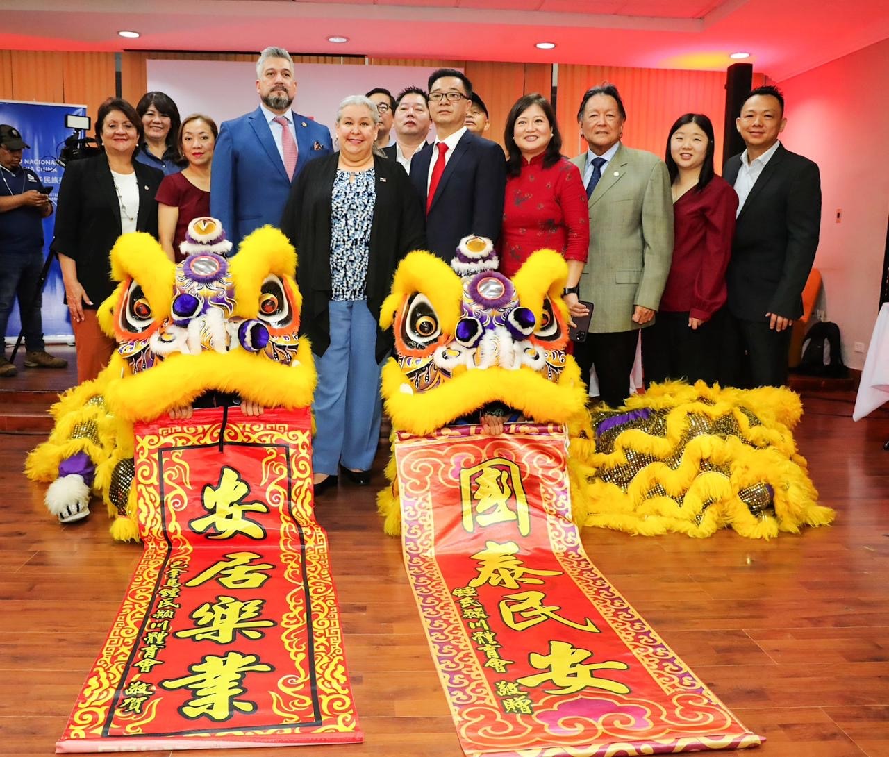 Consejo Nacional de la Etnia China celebra desfile de Año Nuevo Chino 2025