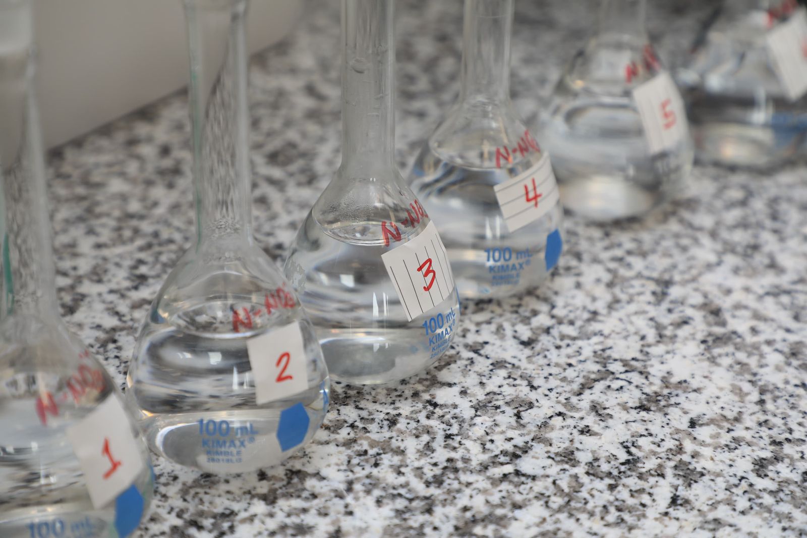 MiAMBIENTE inaugura laboratorio de calidad de agua