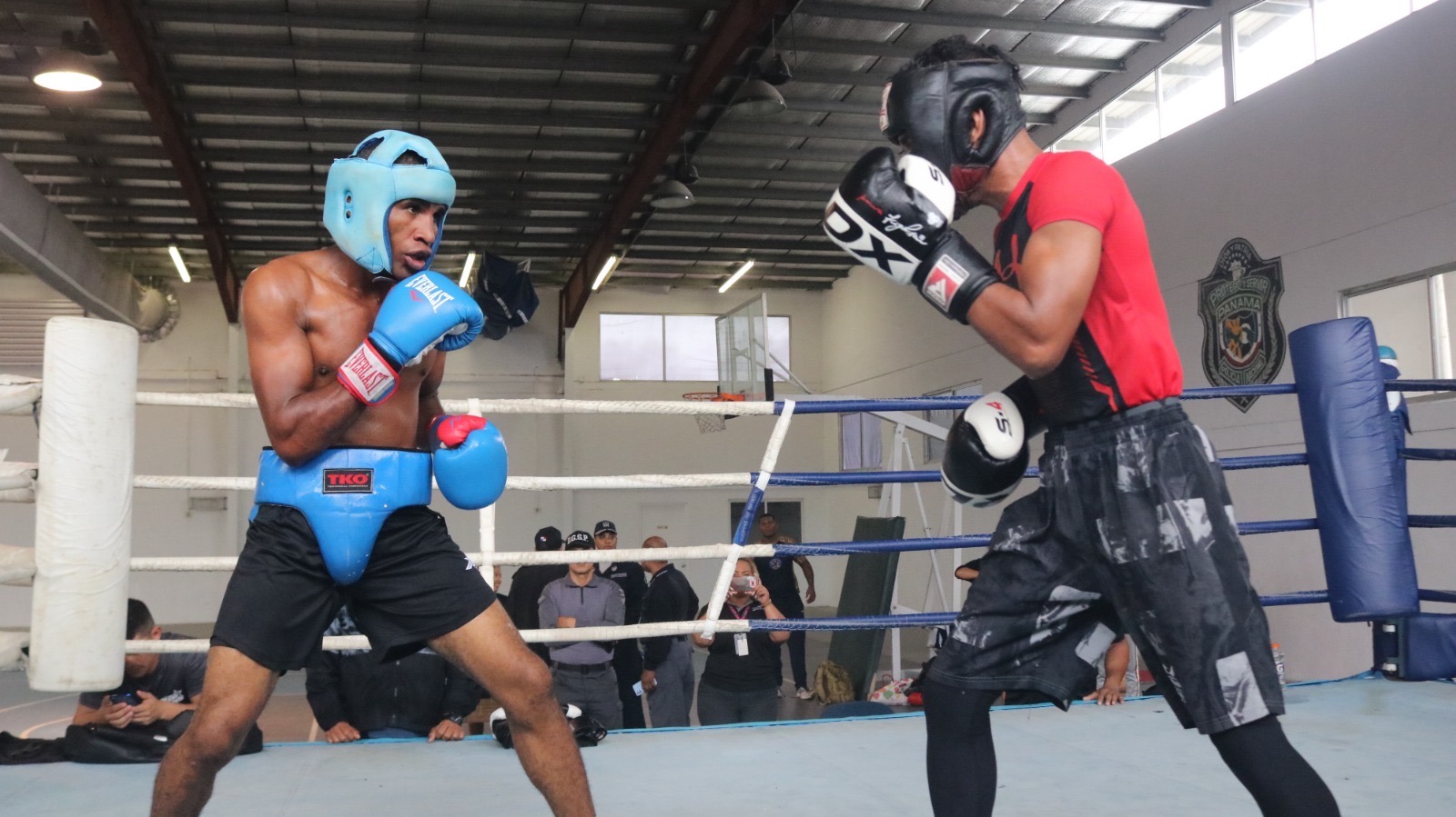 Samuel Moreno se abre paso en los pesos ligeros