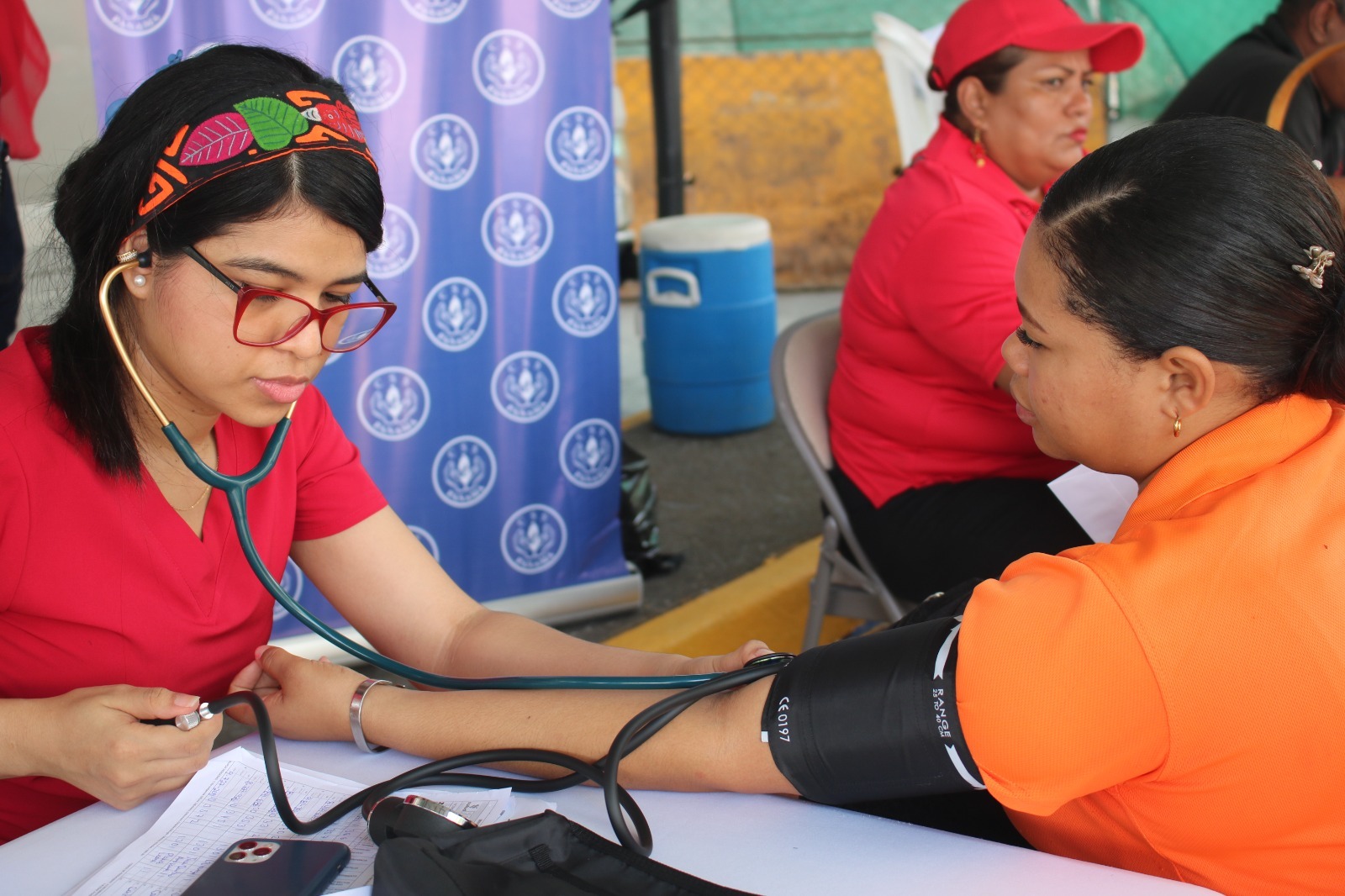 Ferias comunitarias de supermercados Xtra