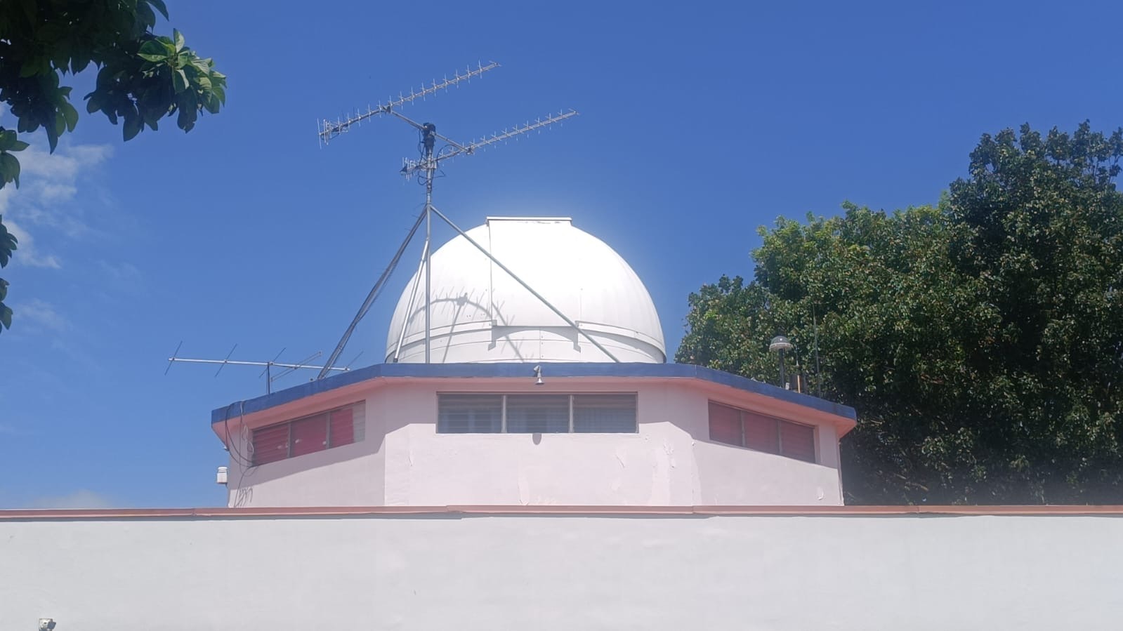 Lanzamiento del primer satélite panameño