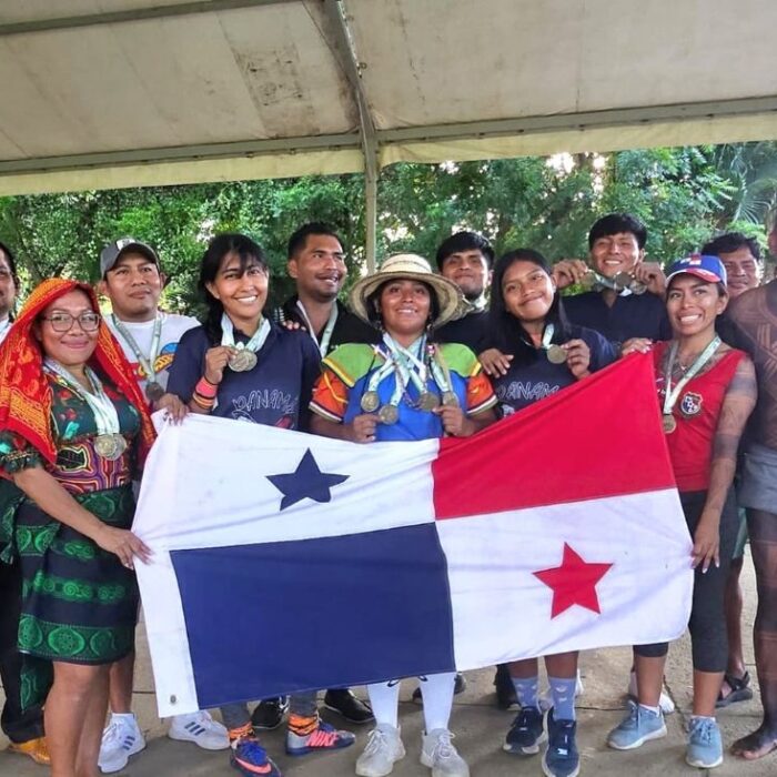 Atletas indígenas panameños ganan medallas en juegos ancestrales de Colombia