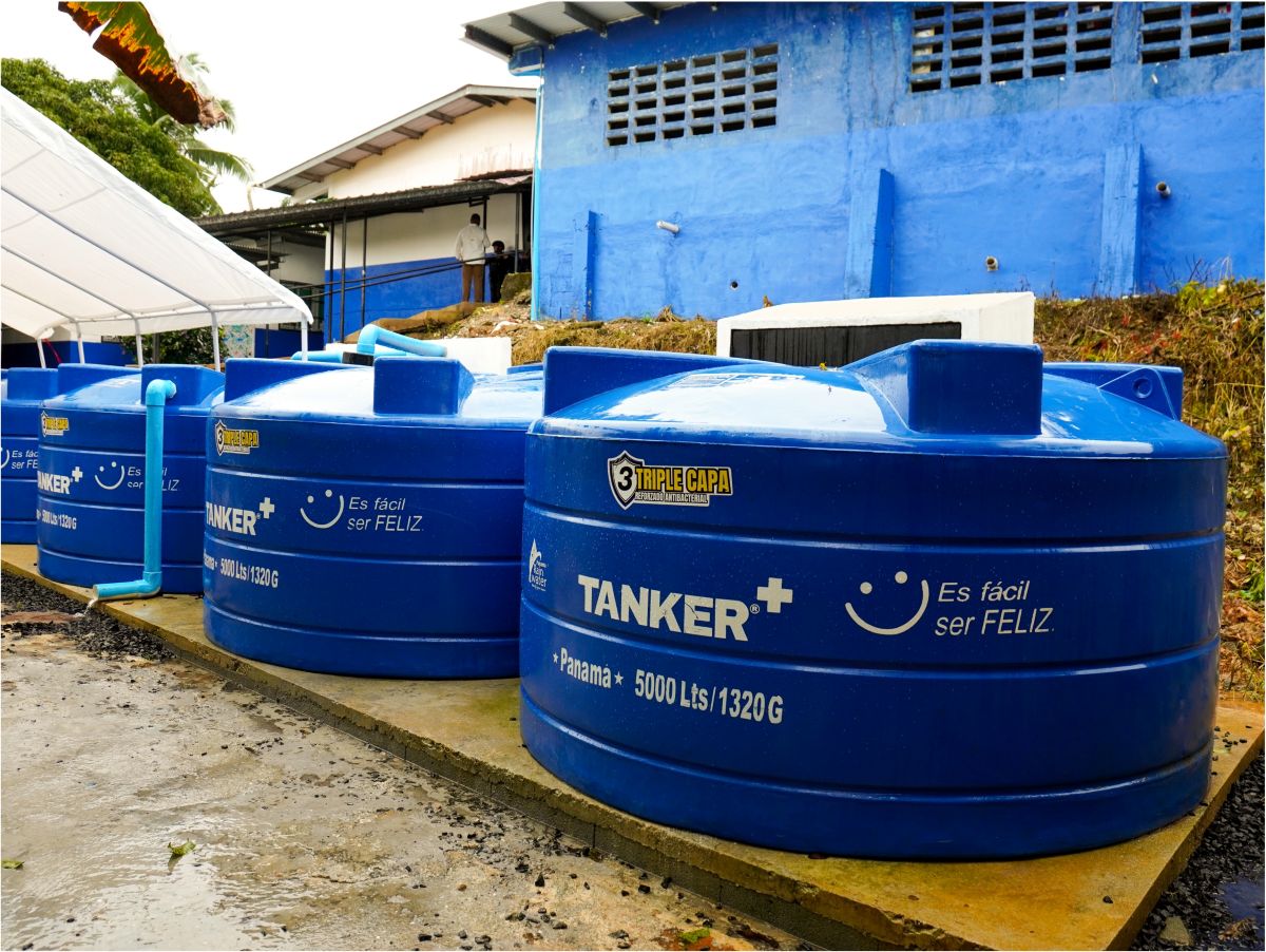 «Agua a tu escuela», iniciativa que dota de agua a niños